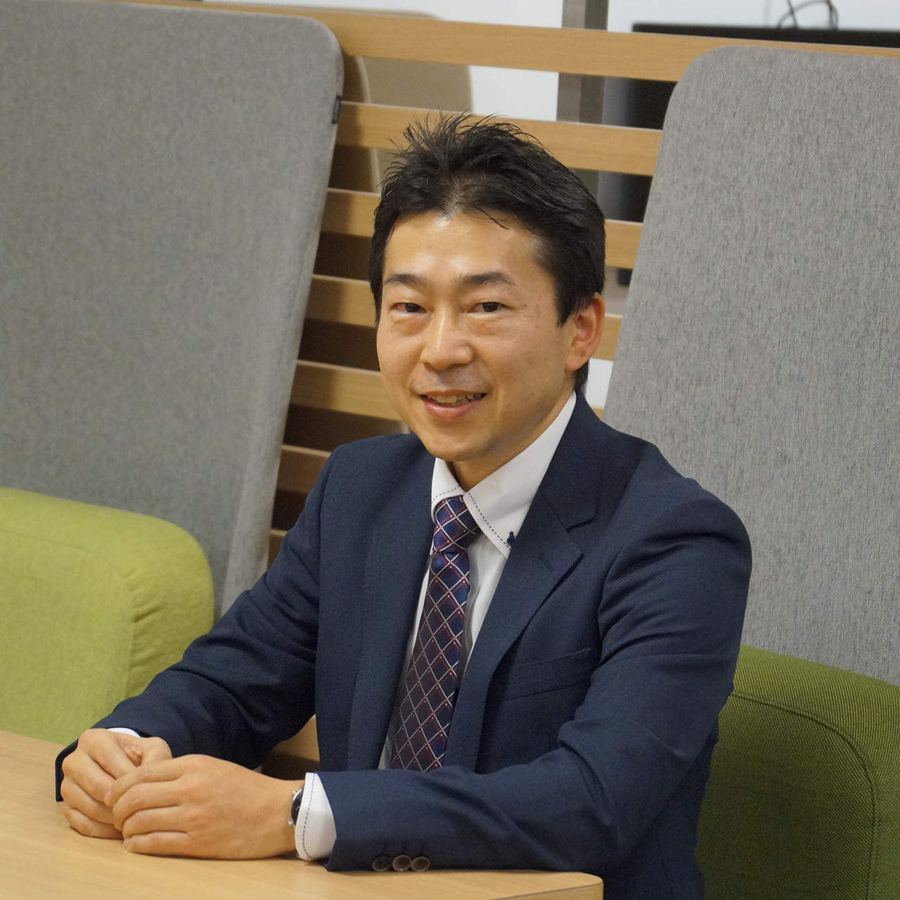 辻 敦司 氏